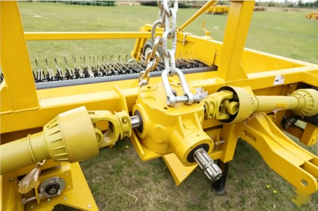 4BYQ-2.6 Front Mounted Kidney Bean Puller (2)